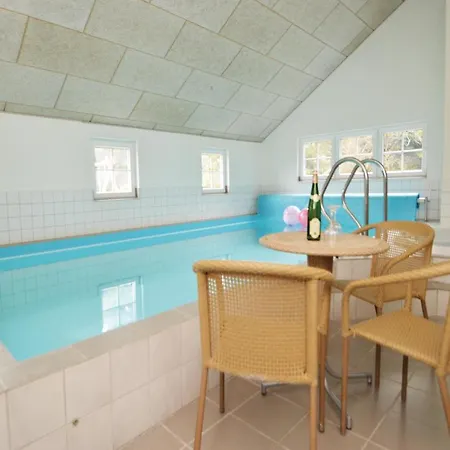 Studio Holiday In Ferienhaus
